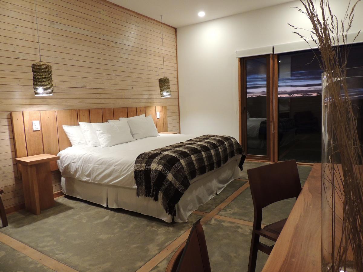 Hotel Simple Patagonia Пуэрто-Наталес Экстерьер фото